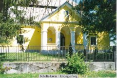 Scholtz_kuria_2003